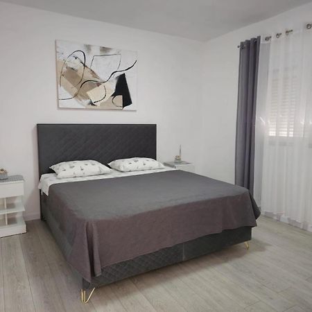 Apartman Toni Задар Экстерьер фото